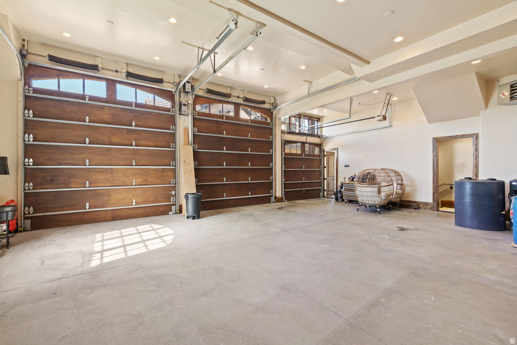 18 SNOW FOREST LN Sandy, UT 84092