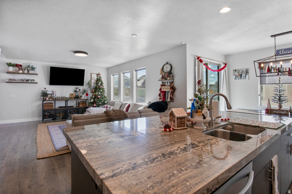 592 S 2150 W Lehi, UT 84043