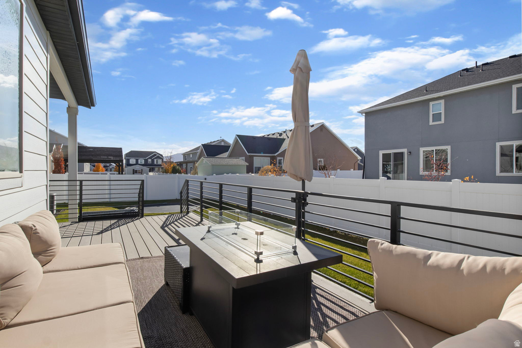 592 S 2150 W Lehi, UT 84043