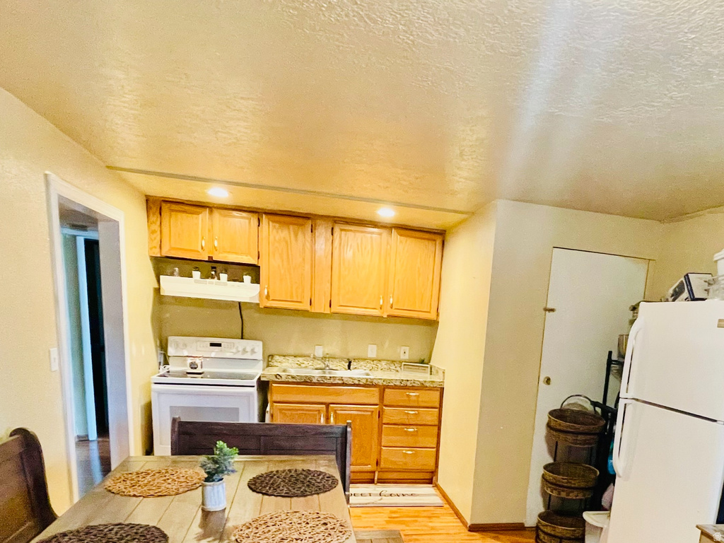 1086 W WENCO DR Salt Lake City, UT 84104