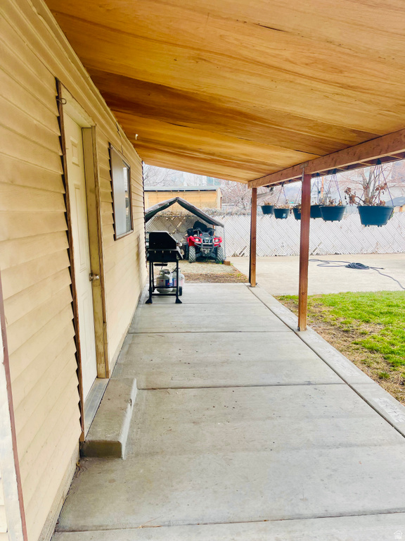 1086 W WENCO DR Salt Lake City, UT 84104