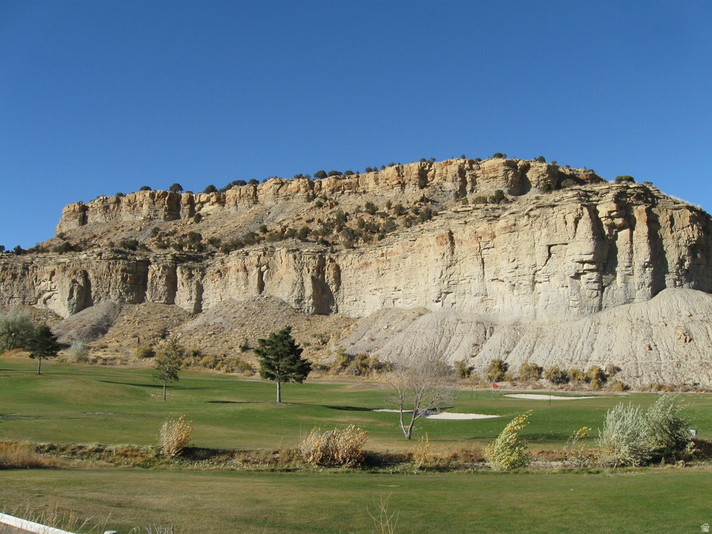 2595 N FAIRWAY LN Helper, UT 84526