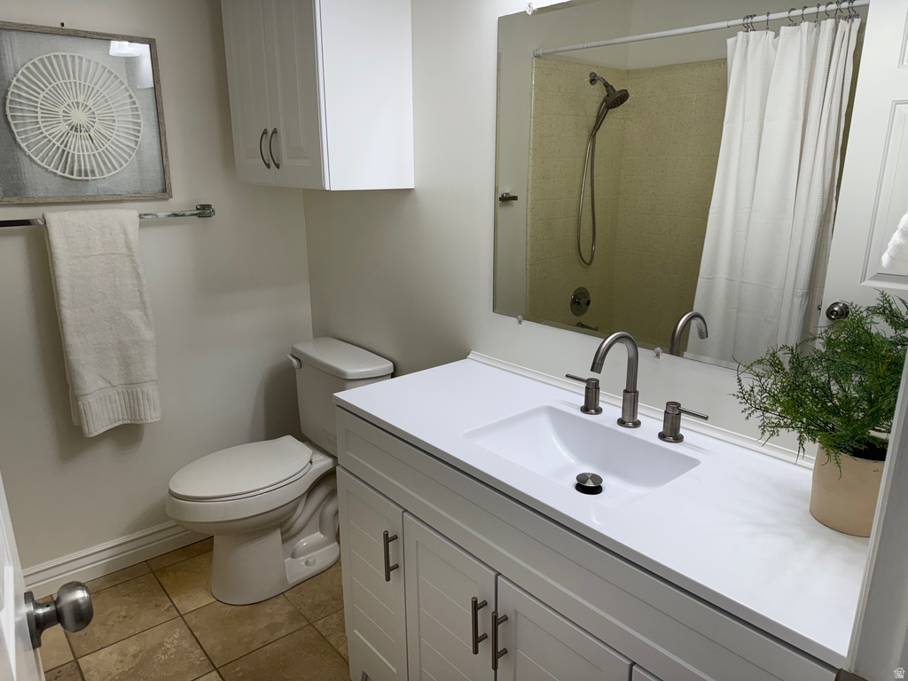 2548 W SWASEY DR Taylorsville, UT 84129