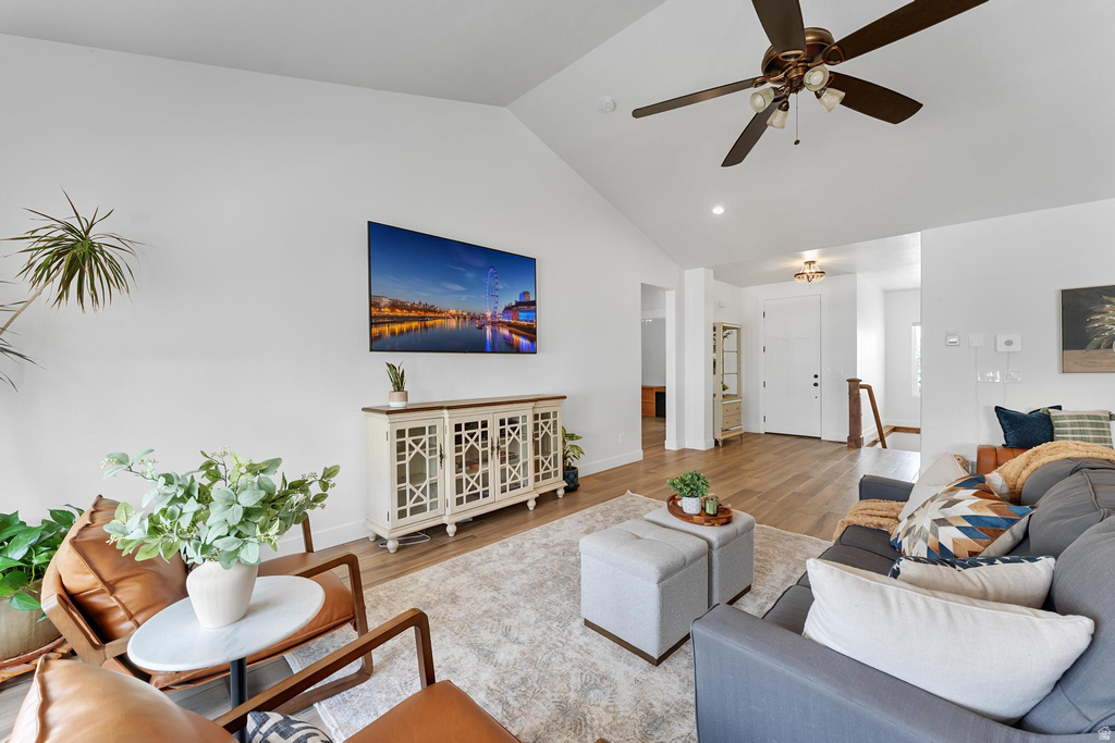 3727 S LARKSPUR CIR Saratoga Springs, UT 84045