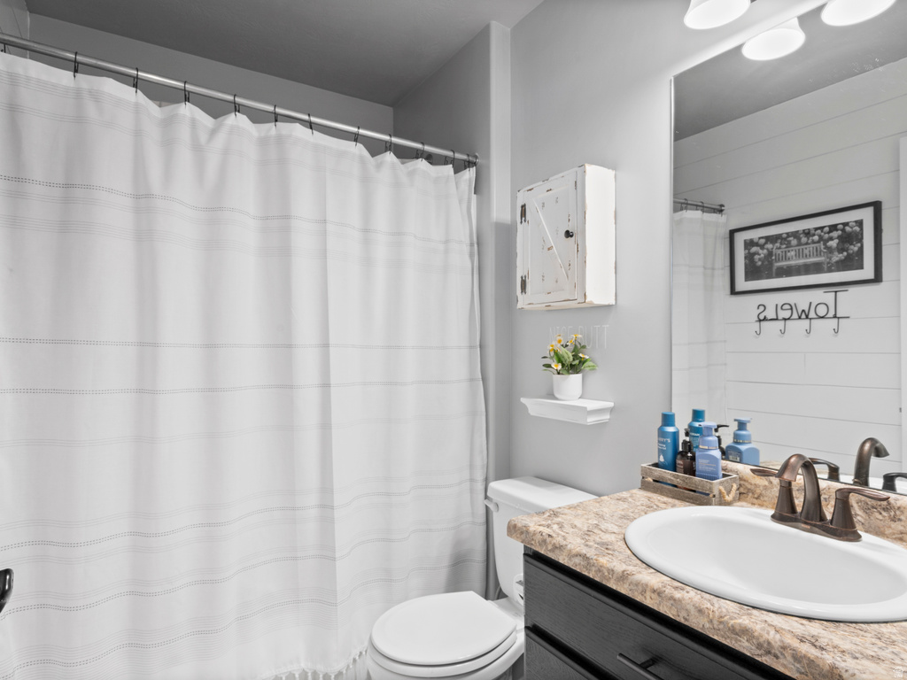 366 E 1970 N Tooele, UT 84074