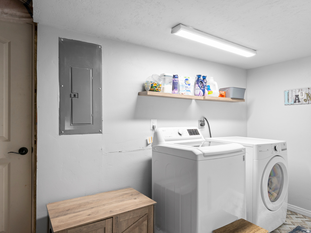 366 E 1970 N Tooele, UT 84074