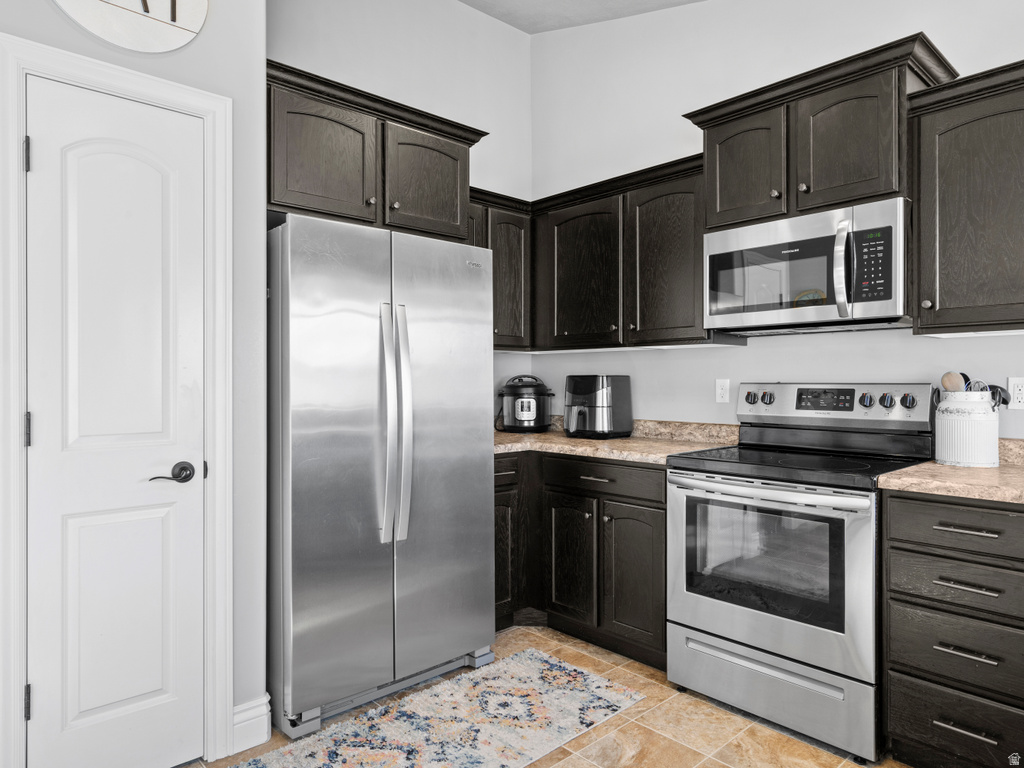 366 E 1970 N Tooele, UT 84074