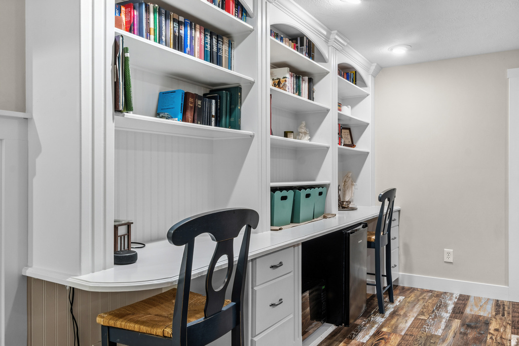 2464 W 2400 N Lehi, UT 84043