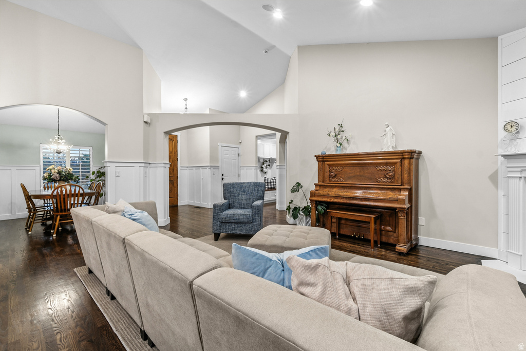 2464 W 2400 N Lehi, UT 84043