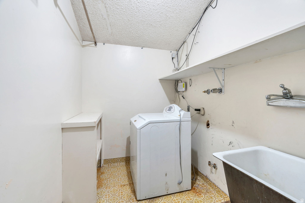 790 E 400 N Lindon, UT 84042