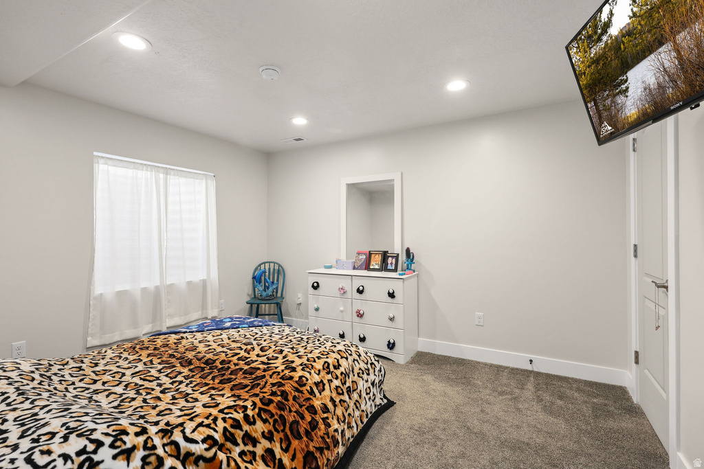 302 E INTERLOCHEN LN Stansbury Park, UT 84074