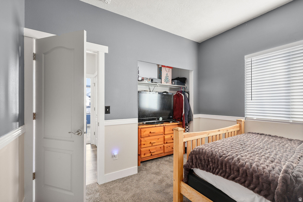 302 E INTERLOCHEN LN Stansbury Park, UT 84074