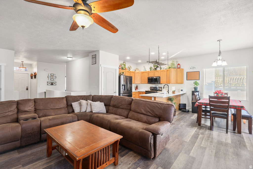 302 E INTERLOCHEN LN Stansbury Park, UT 84074