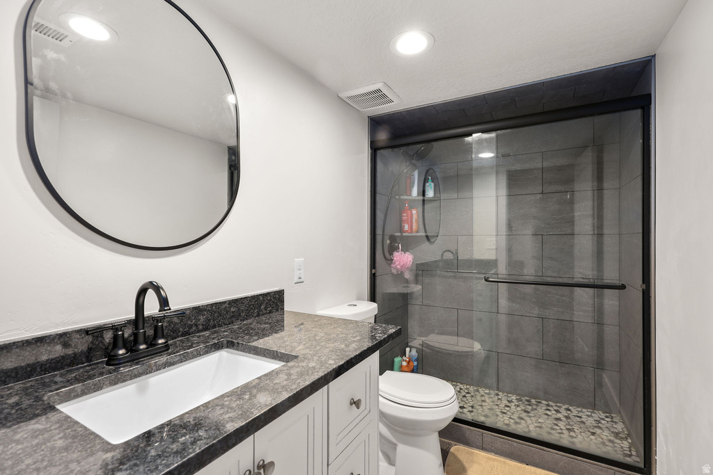 302 E INTERLOCHEN LN Stansbury Park, UT 84074