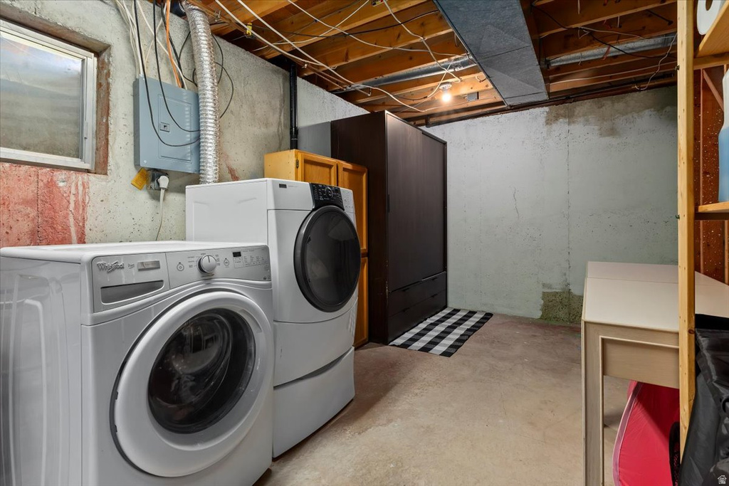 5025 W MOON FLOWER CIR Kearns, UT 84118