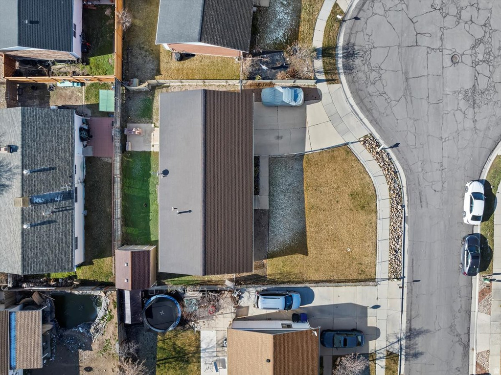 5025 W MOON FLOWER CIR Kearns, UT 84118