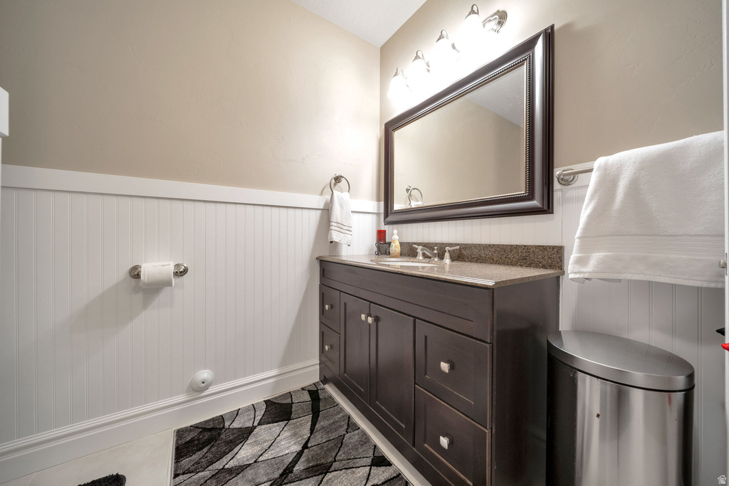 10804 S HIDDENWOOD DR Sandy, UT 84092