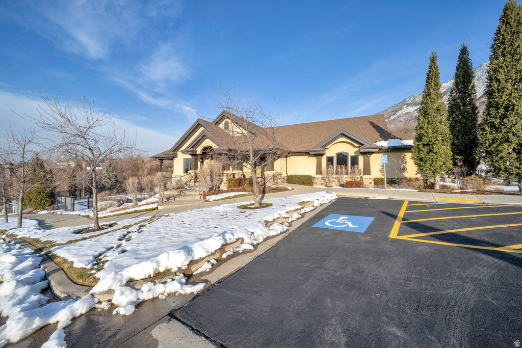 10804 S HIDDENWOOD DR Sandy, UT 84092