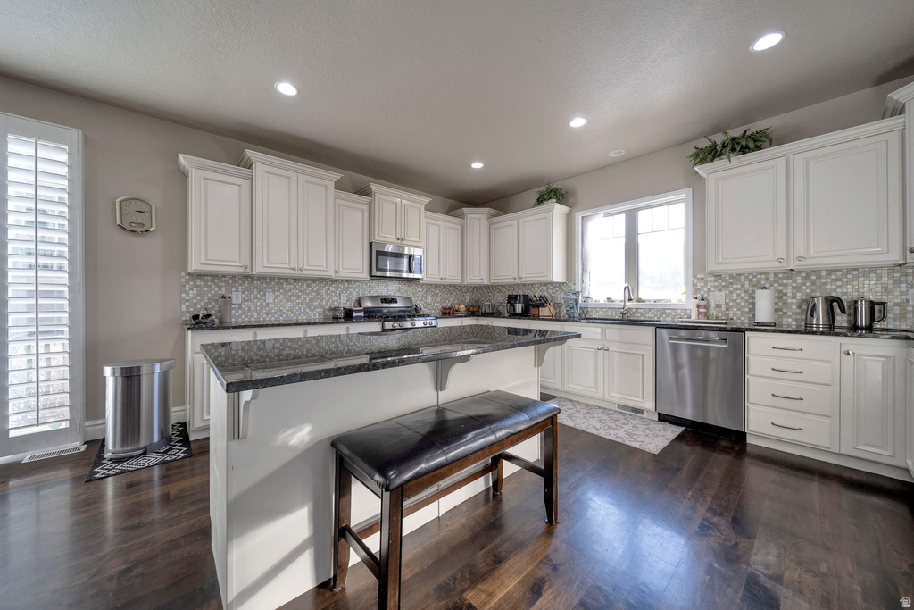 10804 S HIDDENWOOD DR Sandy, UT 84092