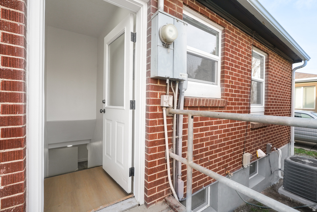 1367 S 1200 W Salt Lake City, UT 84104