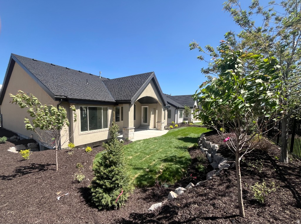 15734 S ROLLING BLUFF DR Draper (UT Cnty), UT 84020