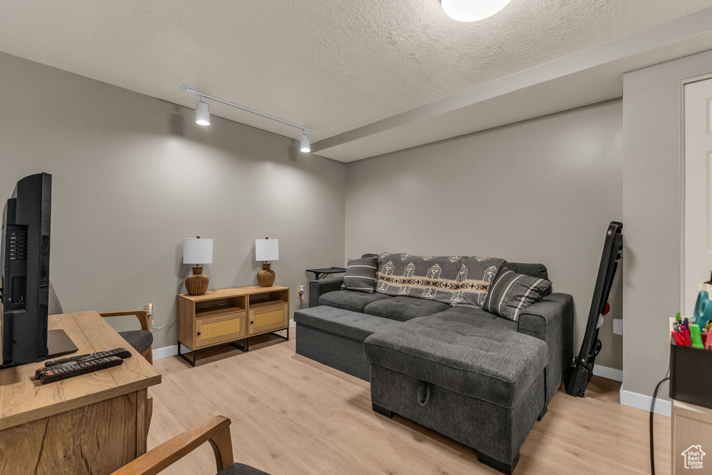 1425 E 5850 S #4E South Ogden, UT 84405