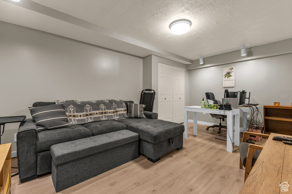 1425 E 5850 S #4E South Ogden, UT 84405