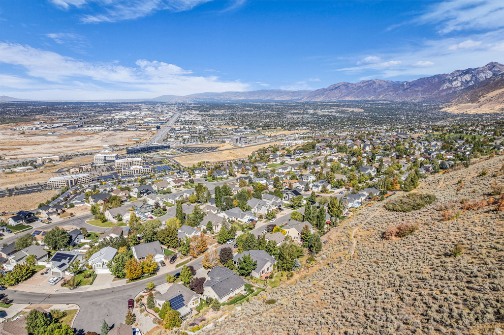 102 E MANILLA DR Draper, UT 84020