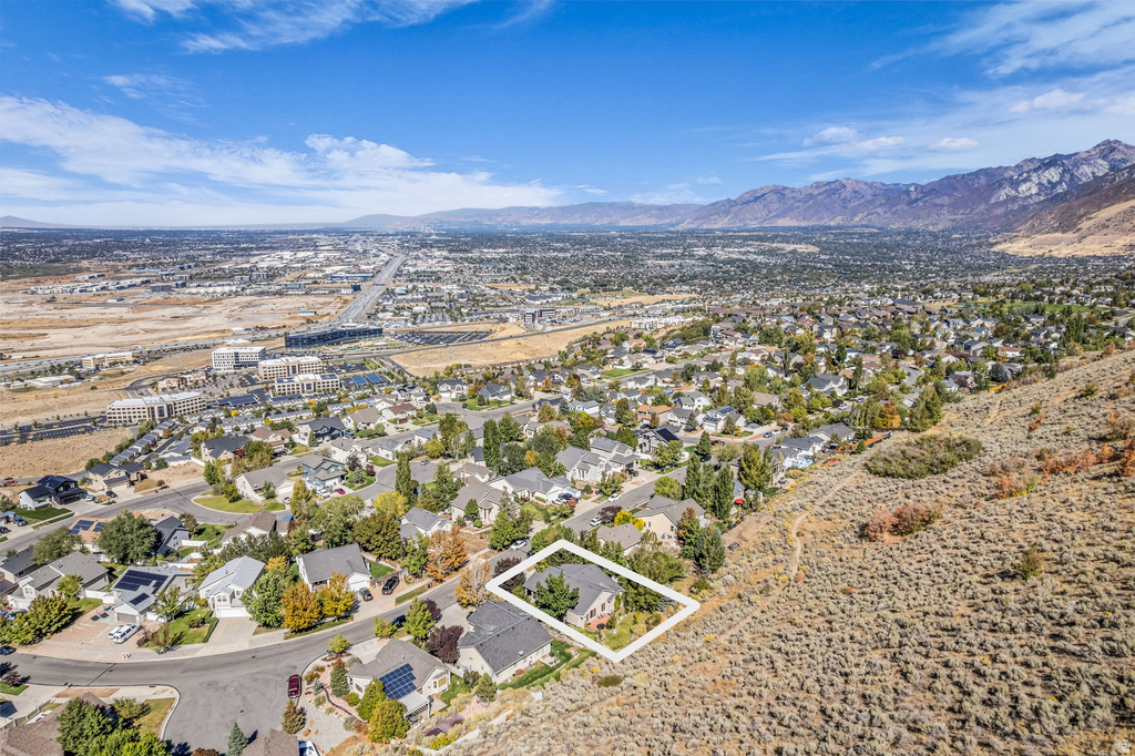 102 E MANILLA DR Draper, UT 84020