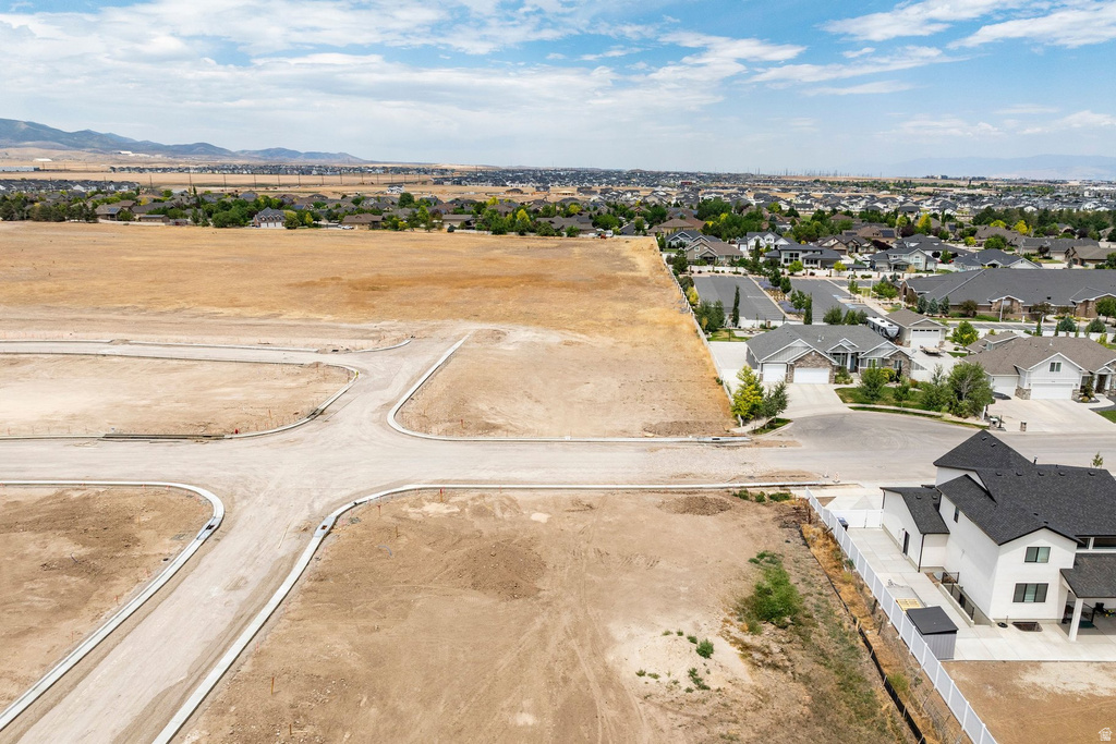 12729 S HARLOW ANN WAY #101 Herriman, UT 84096