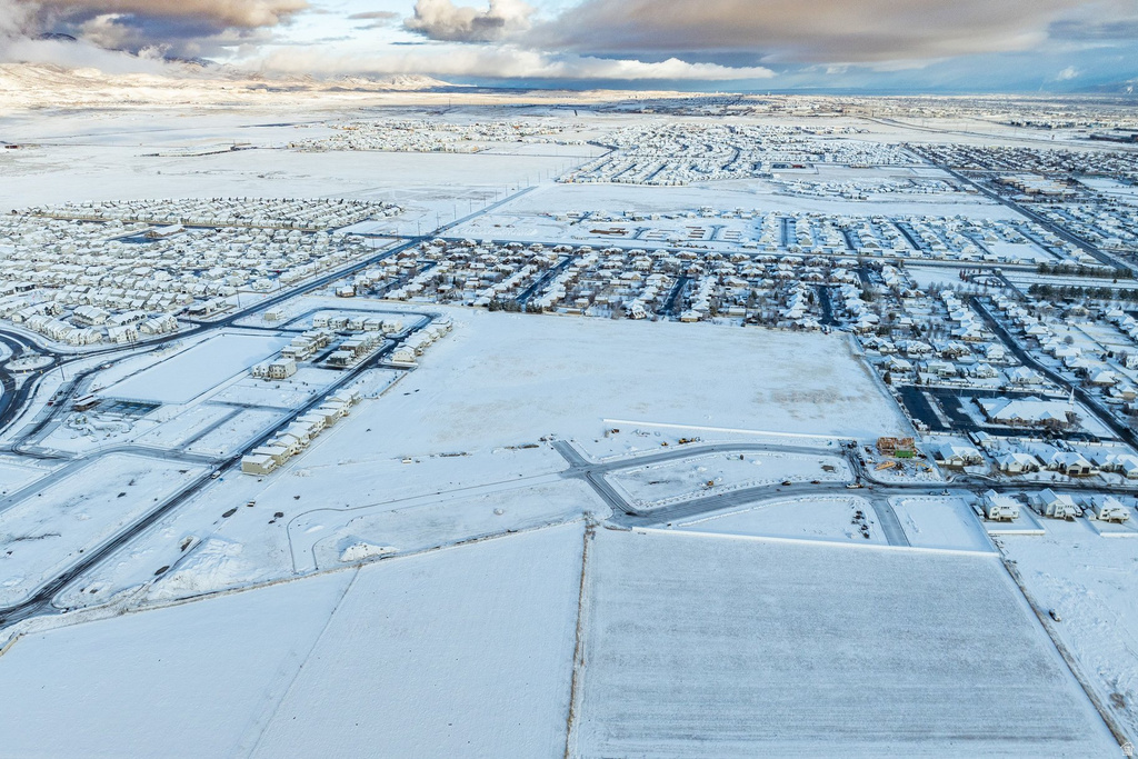 12729 S HARLOW ANN WAY #101 Herriman, UT 84096