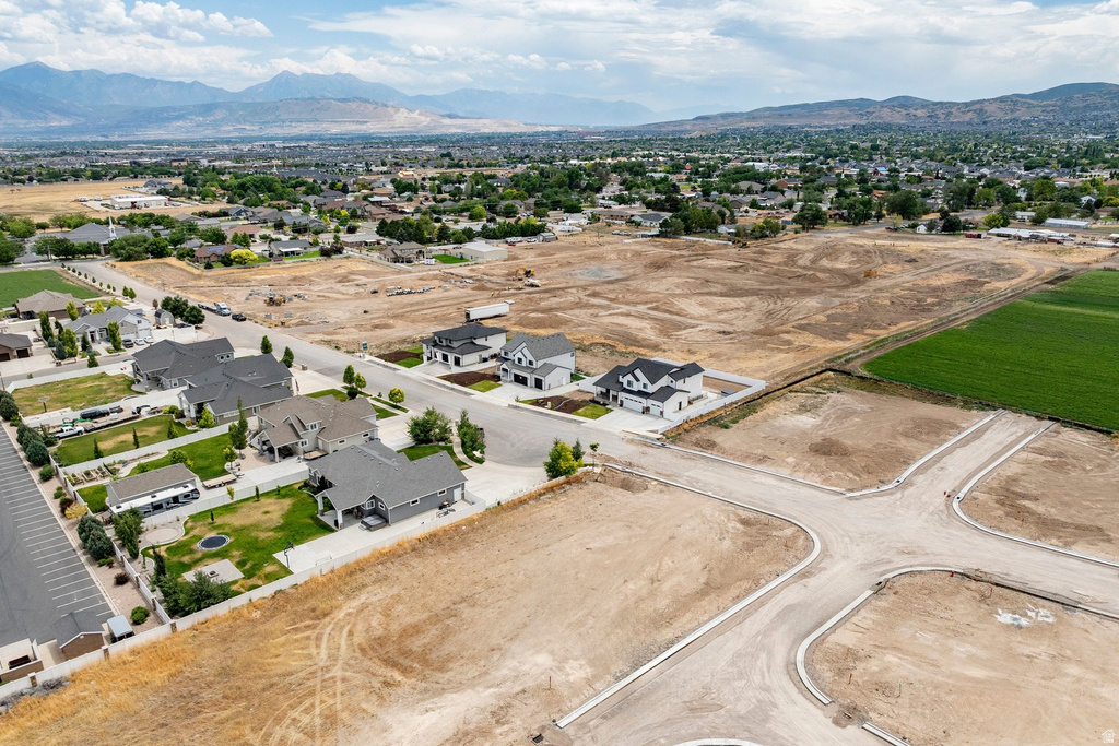 12729 S HARLOW ANN WAY #101 Herriman, UT 84096
