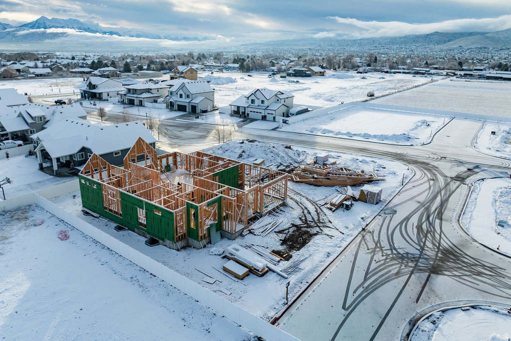 12729 S HARLOW ANN WAY #101 Herriman, UT 84096