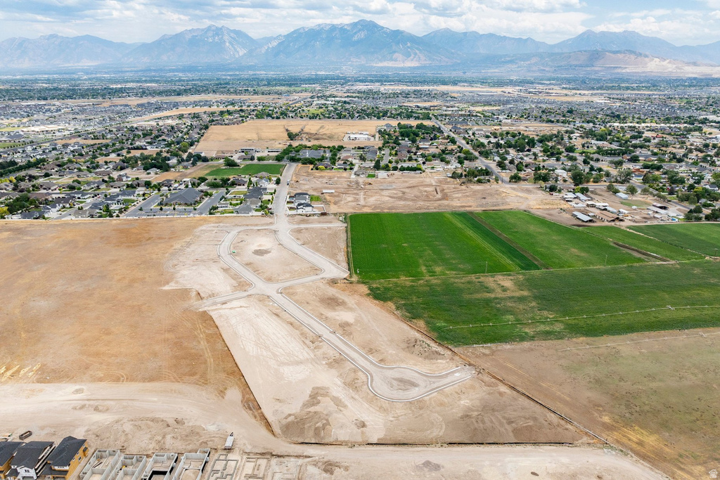 12729 S HARLOW ANN WAY #101 Herriman, UT 84096