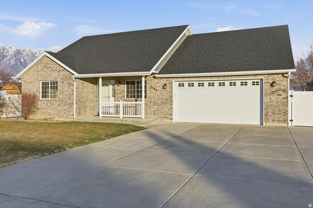 3582 N 3050 W Farr West, UT 84404