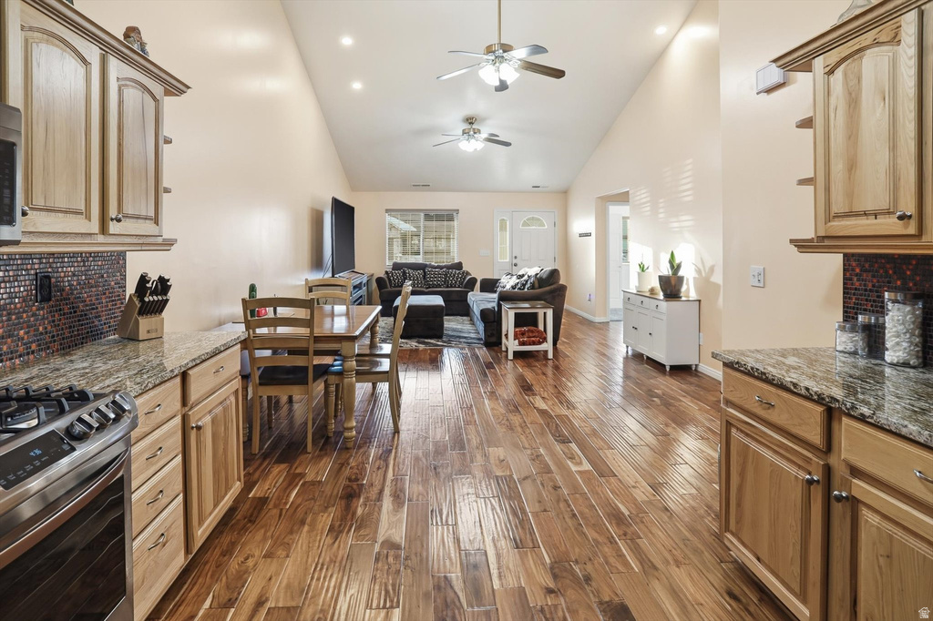 3582 N 3050 W Farr West, UT 84404