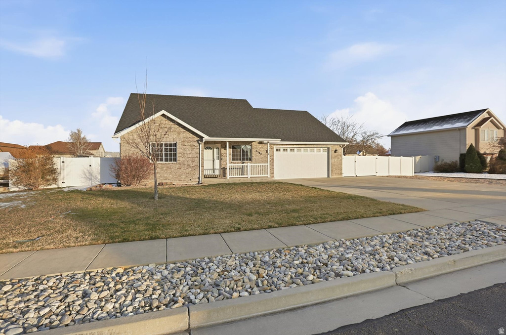 3582 N 3050 W Farr West, UT 84404