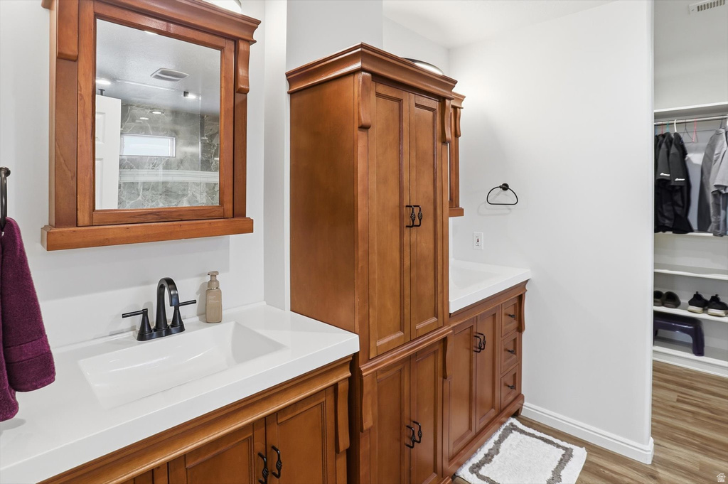 3582 N 3050 W Farr West, UT 84404