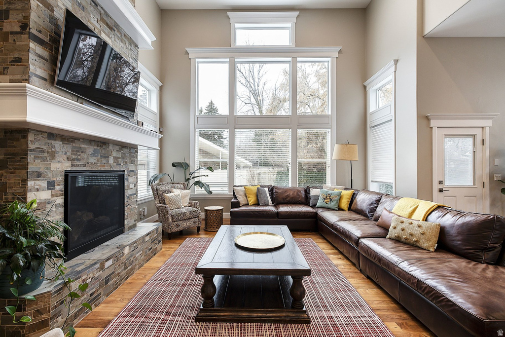 1826 E SPRING LN Holladay, UT 84117