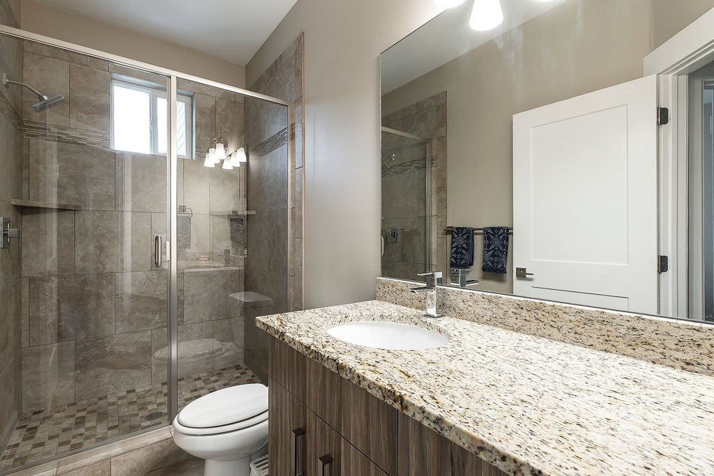 1826 E SPRING LN Holladay, UT 84117