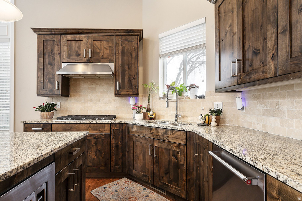 1826 E SPRING LN Holladay, UT 84117