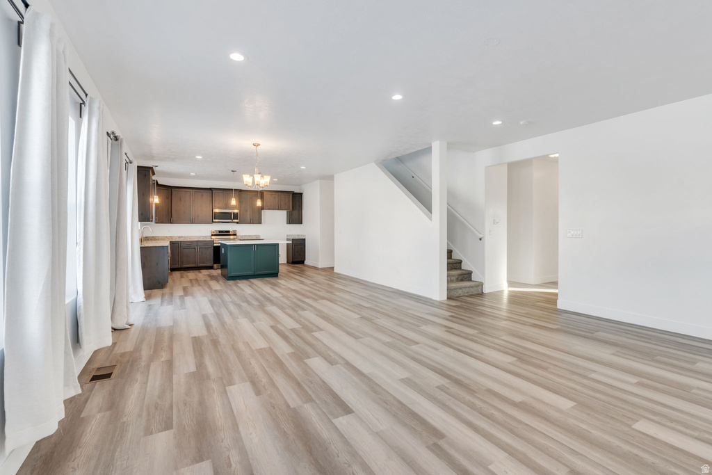 7803 N SWEETBRIAR RD #721 Eagle Mountain, UT 84005