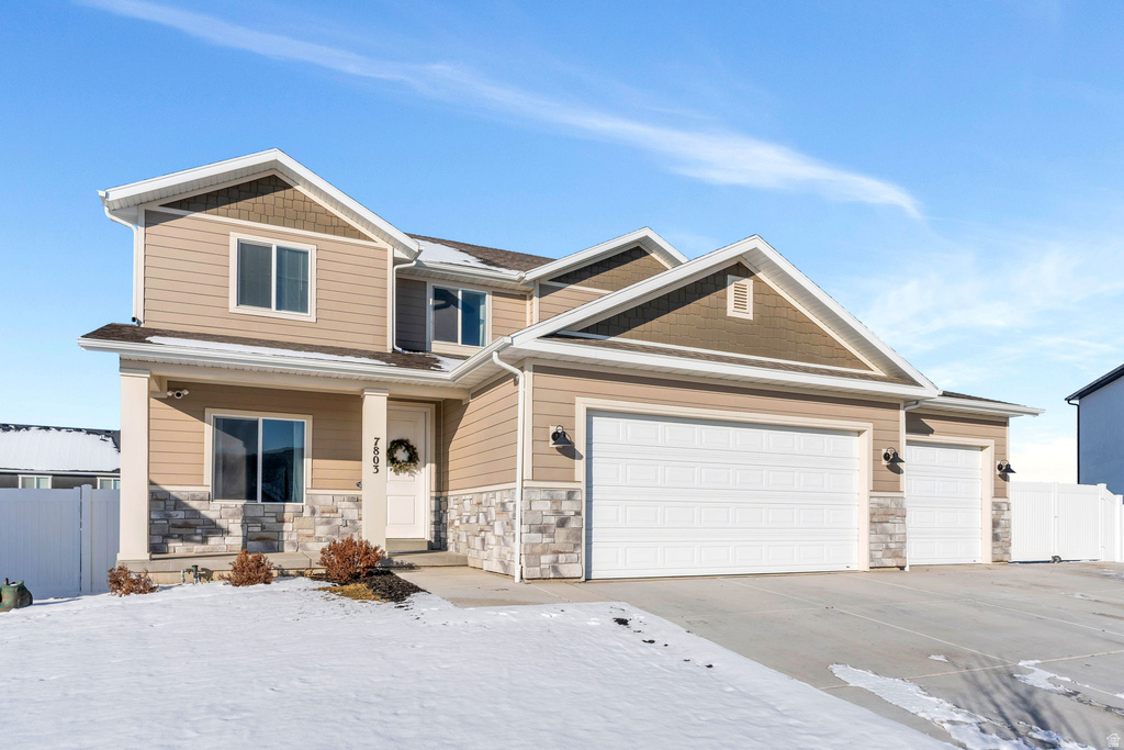 7803 N SWEETBRIAR RD #721 Eagle Mountain, UT 84005