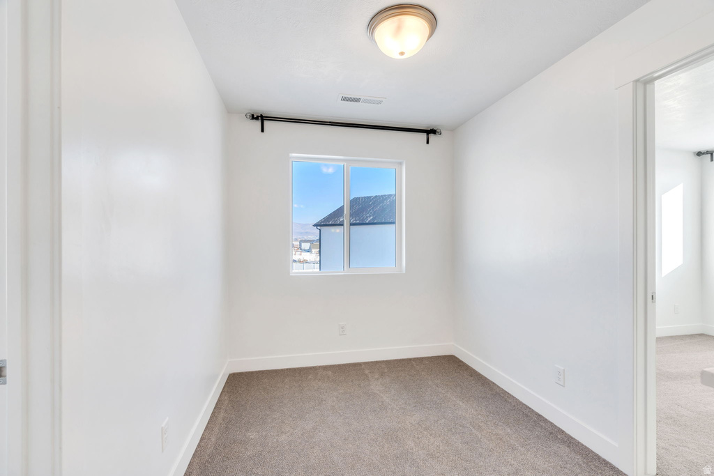 7803 N SWEETBRIAR RD #721 Eagle Mountain, UT 84005