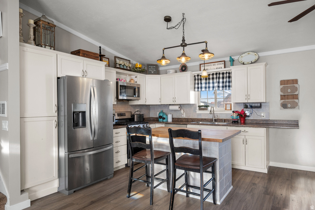 776 3 O CLOCK DR Tooele, UT 84074