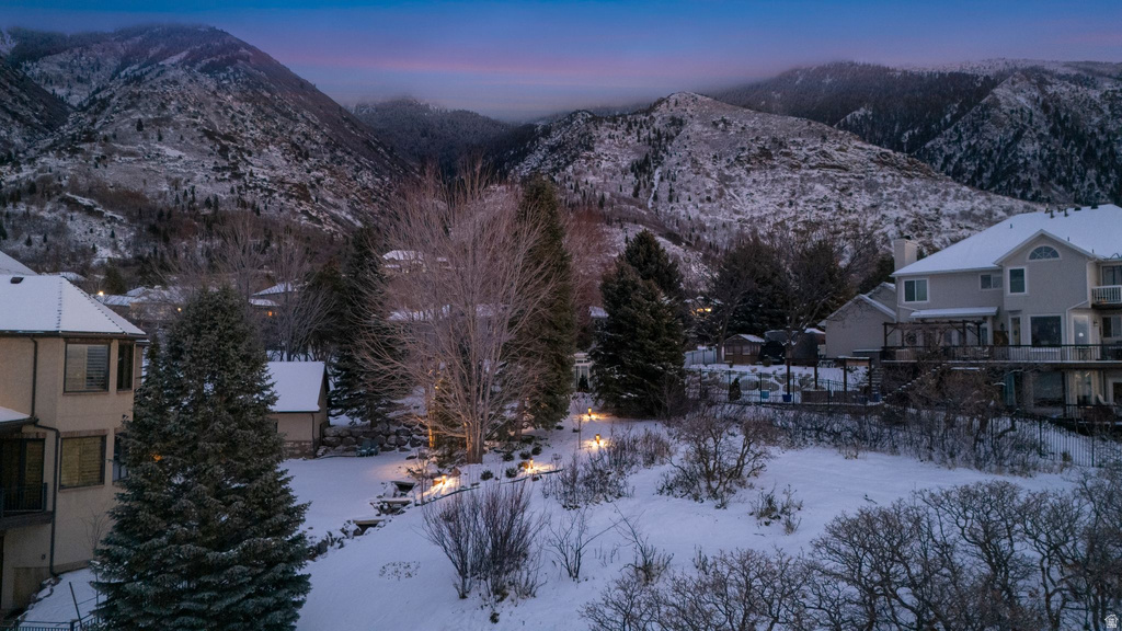 3  SNOW FOREST CV Sandy, UT 84092