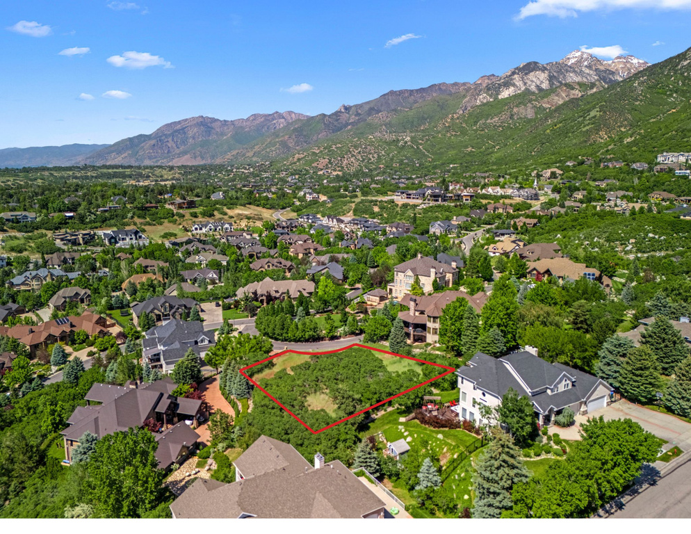 3  SNOW FOREST CV Sandy, UT 84092