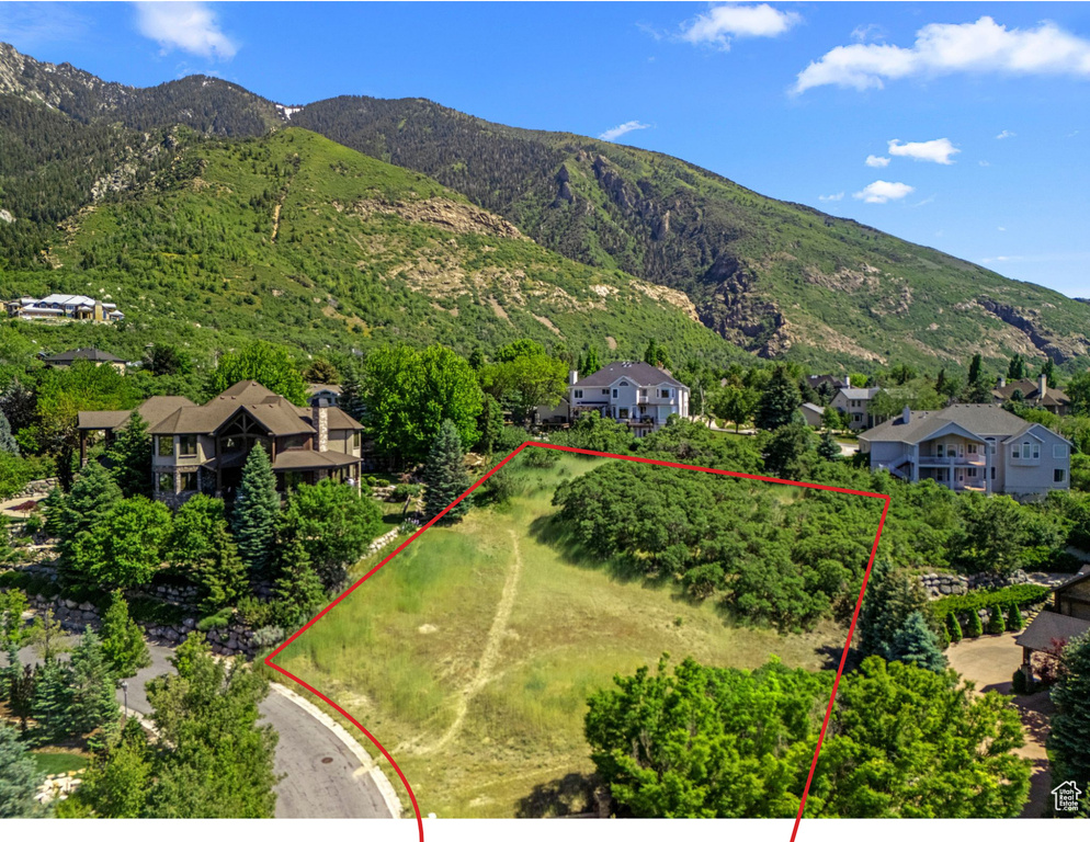 3  SNOW FOREST CV Sandy, UT 84092