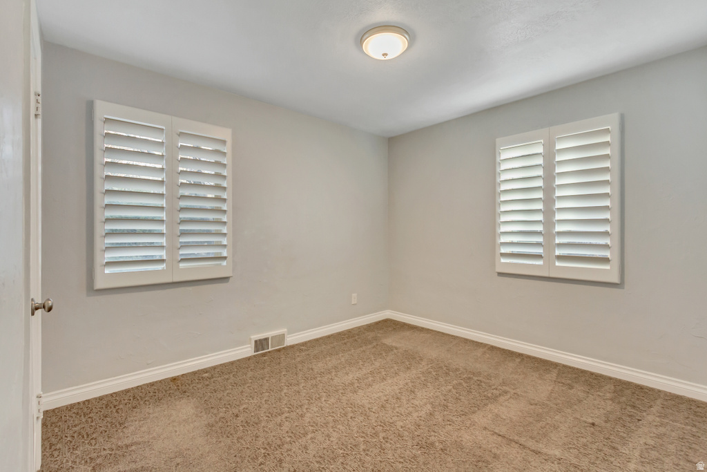 2567 E SIMPSON AVE Salt Lake City, UT 84109