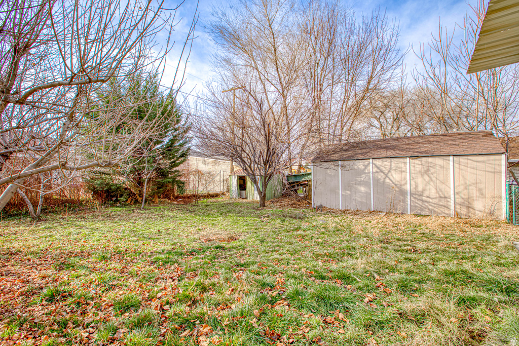 35 RUSSETT AVE Salt Lake City, UT 84115